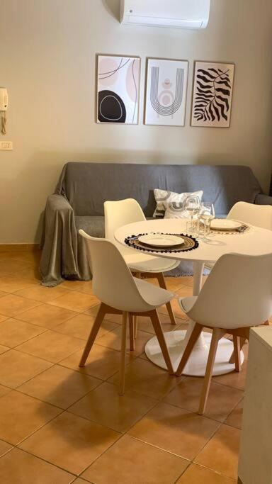Nest House - Esclusivo Appartamento Marina Di Olbia- Mater Olbia - Beaches - Close To The Airport - Private Parking- Full Comforts - Exteriér fotografie