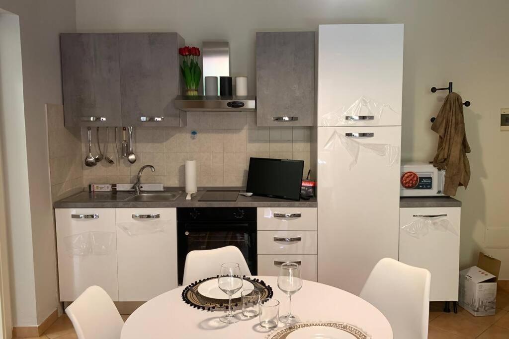 Nest House - Esclusivo Appartamento Marina Di Olbia- Mater Olbia - Beaches - Close To The Airport - Private Parking- Full Comforts - Exteriér fotografie