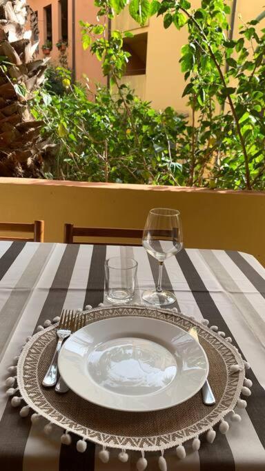 Nest House - Esclusivo Appartamento Marina Di Olbia- Mater Olbia - Beaches - Close To The Airport - Private Parking- Full Comforts - Exteriér fotografie