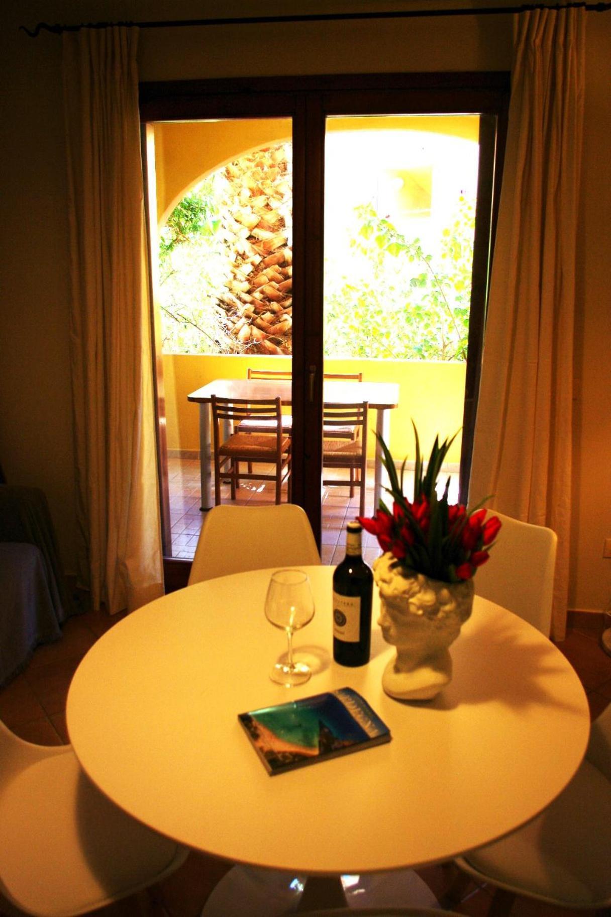 Nest House - Esclusivo Appartamento Marina Di Olbia- Mater Olbia - Beaches - Close To The Airport - Private Parking- Full Comforts - Exteriér fotografie